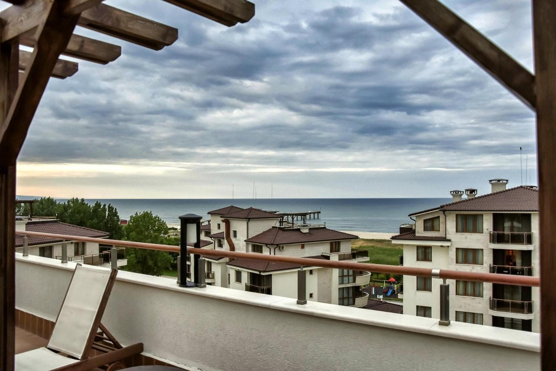 Long Beach Resort Shkorpilovtsi Dış mekan fotoğraf